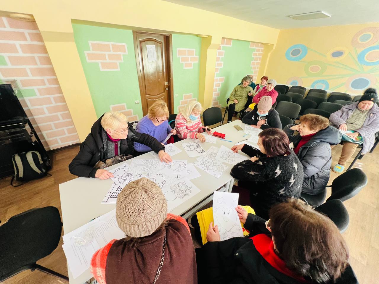 Допомога для евакуйованих: у Павлограді оголосили збір необхідних речей