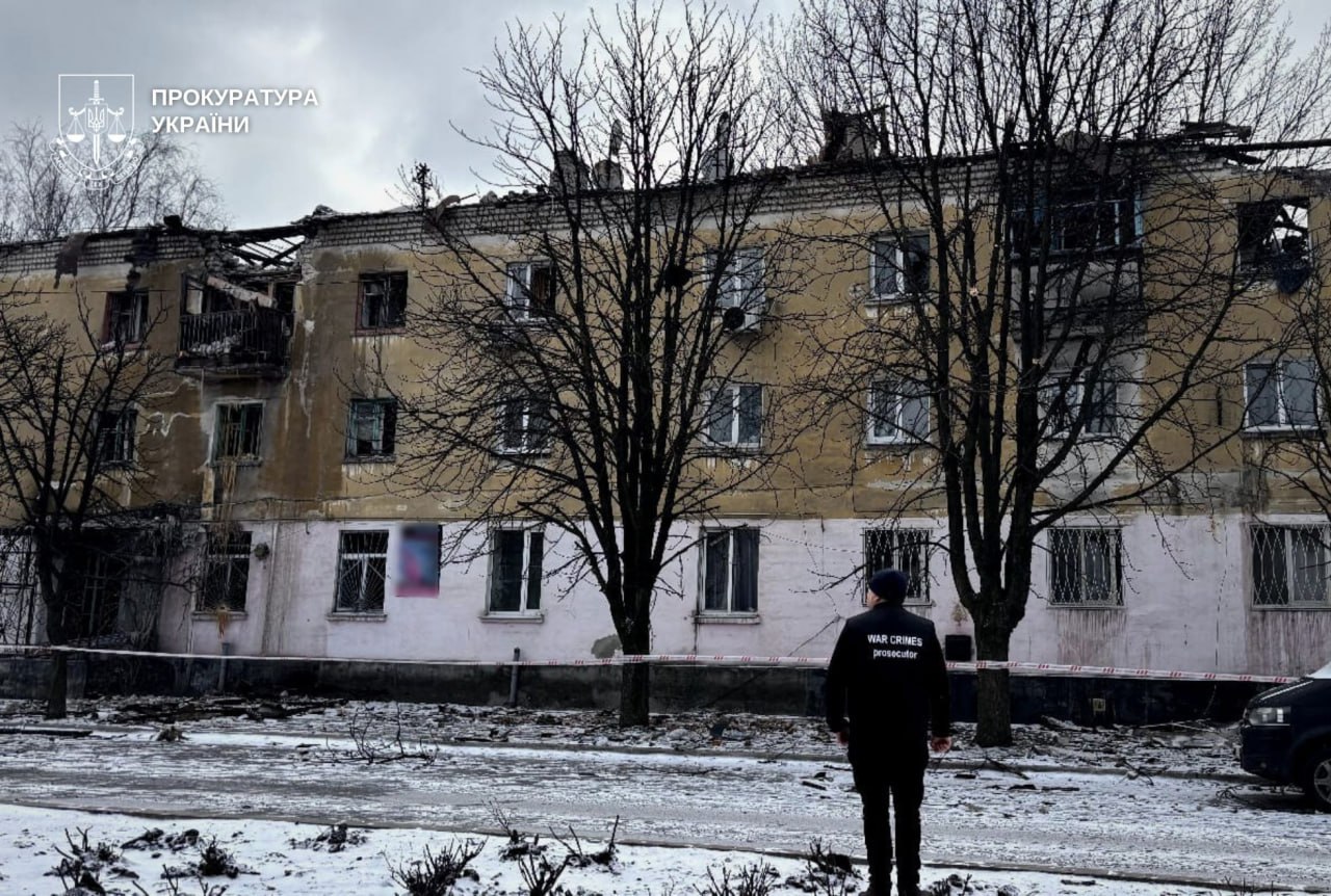 Атака БпЛА по Синельниківщині: поранені дев’ятеро людей, серед них 13-річна дівчинка