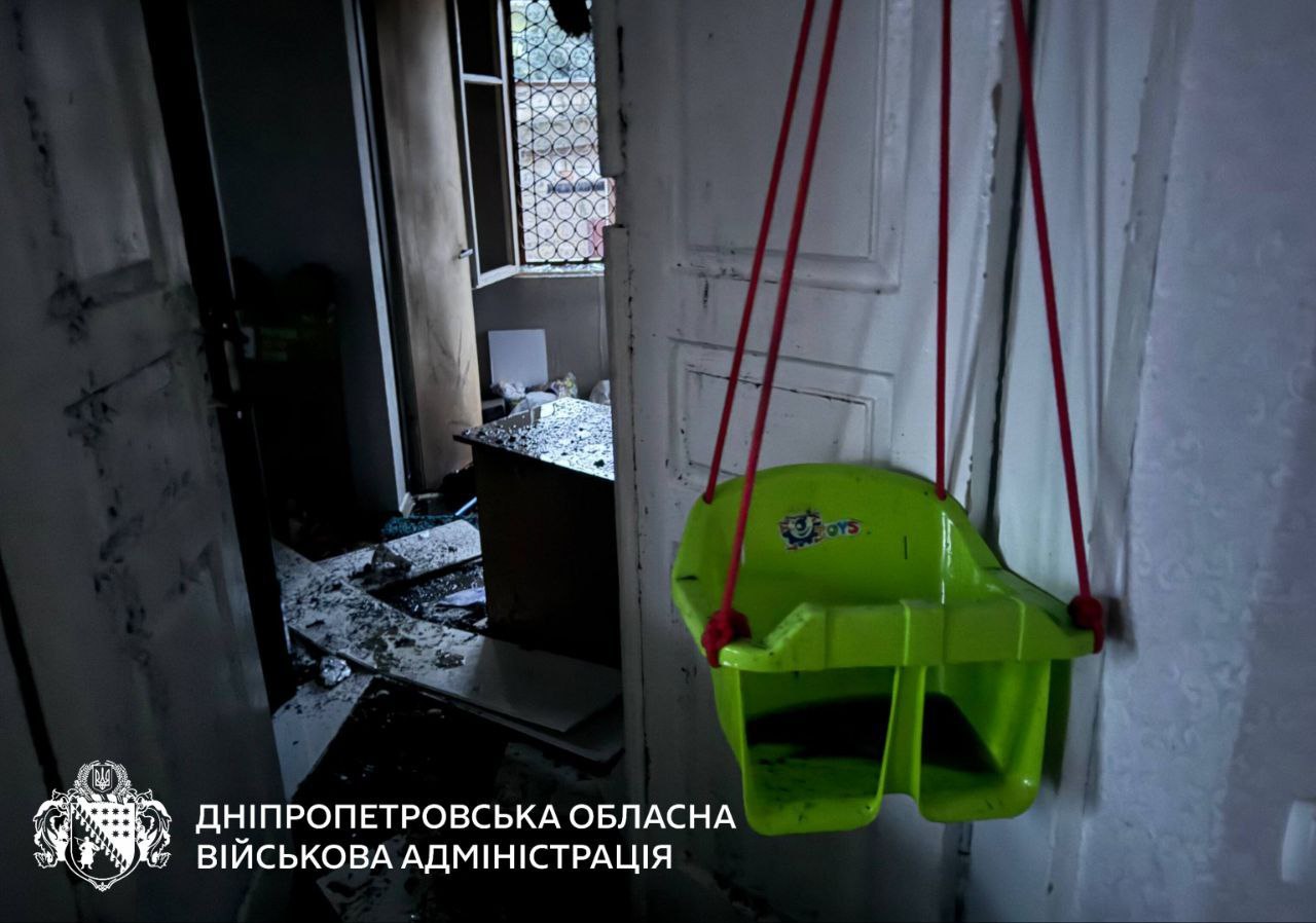 Росія майже всю ніч атакувала Дніпро: серед поранених немовля та 4-річна дівчинка