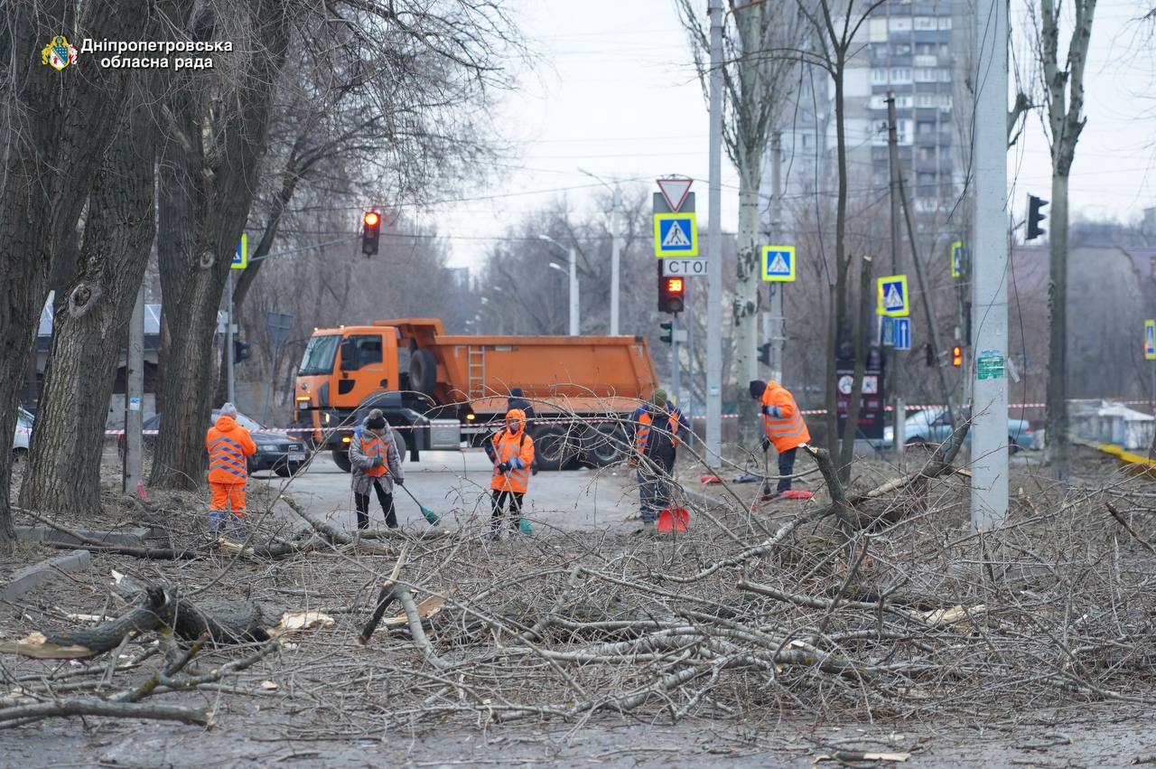 Масований ракетно-дроновий удар по Дніпровщині – руйнування у 5 районах