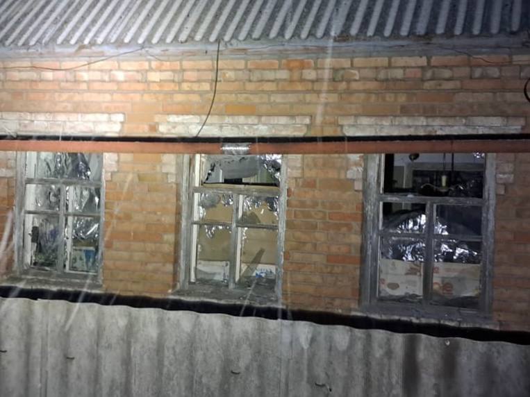 Нічна атака на Дніпровщину – постраждали два райони, пошкоджена гімназія