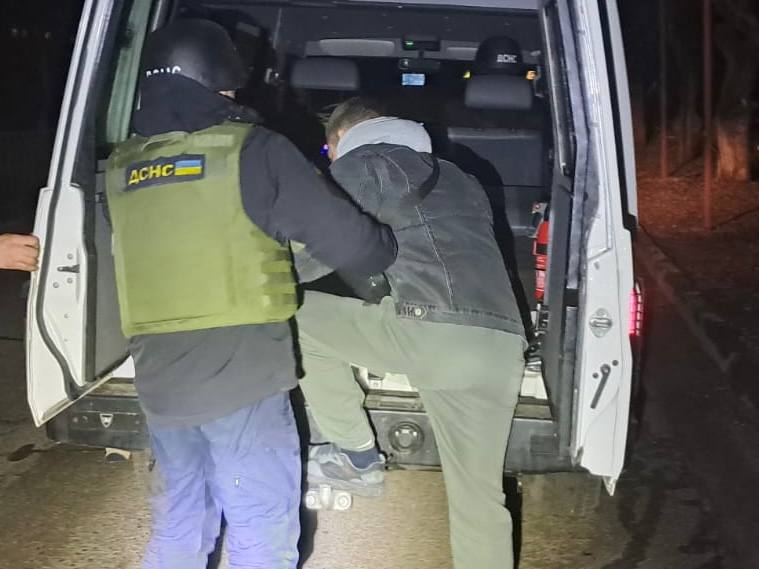 Майже 20 ударів по Дніпровщині: є поранені та серйозні руйнування