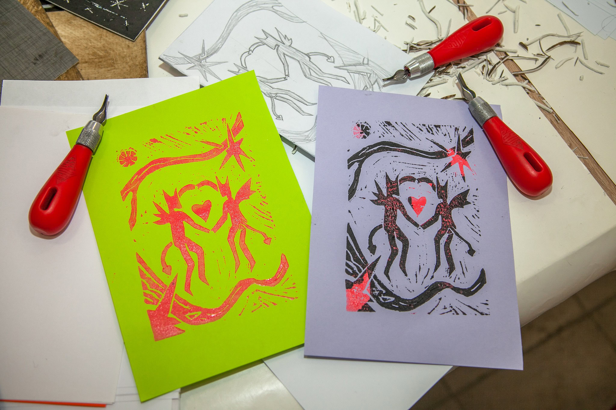 День закоханих у майстерні митця: у Дніпрі пропонують альтернативу валентинкам