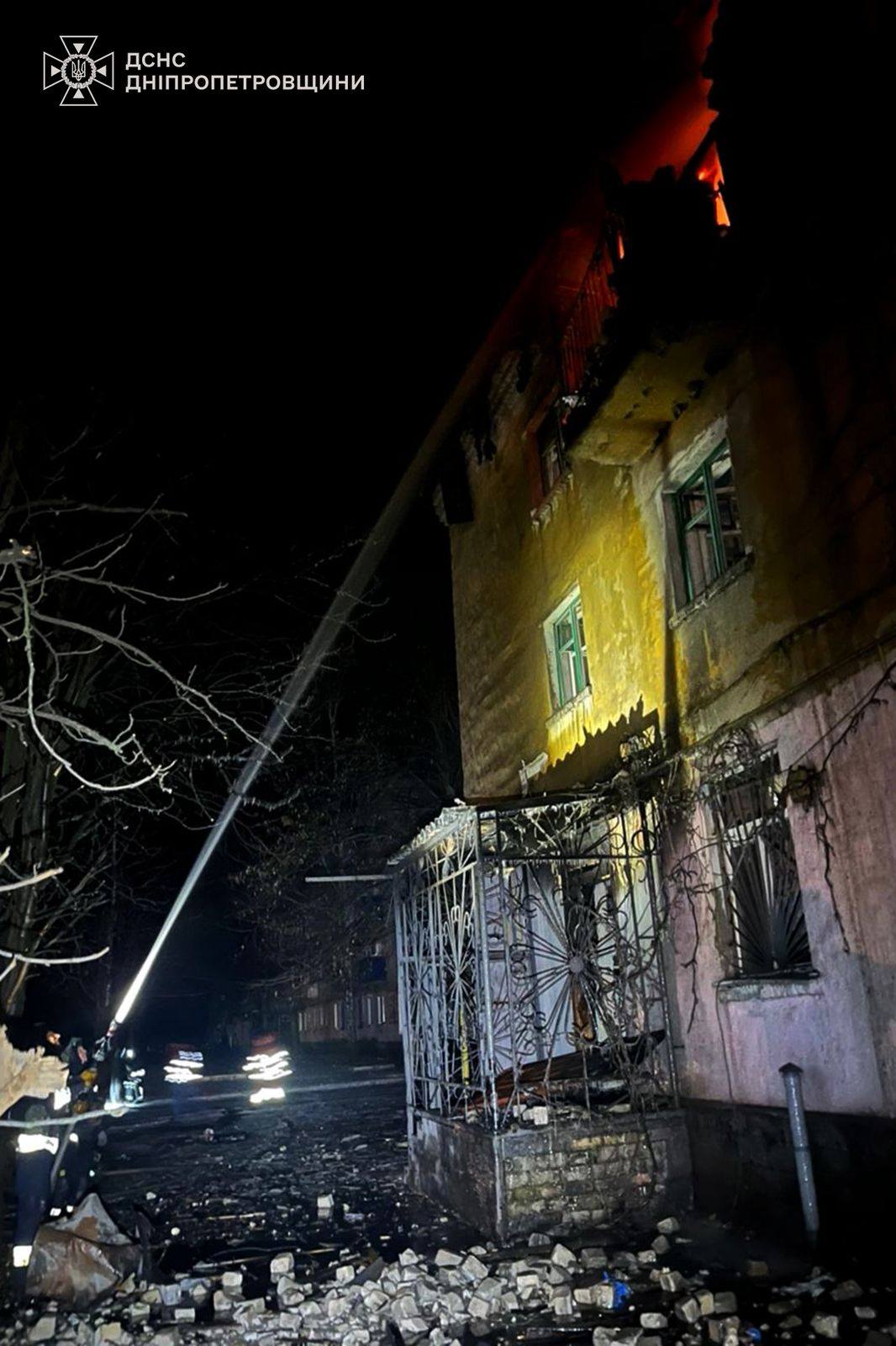 Атака БпЛА по Синельниківщині: поранені дев’ятеро людей, серед них 13-річна дівчинка