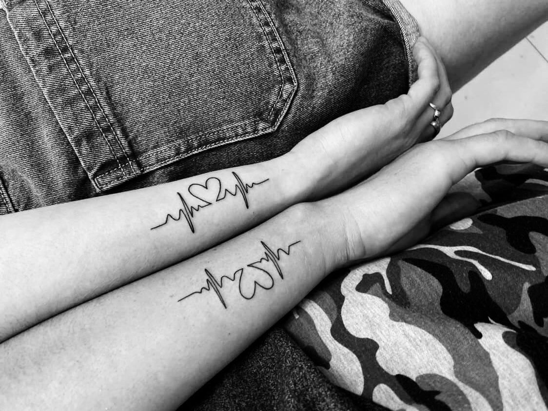 Натисни щоб дізнатись більше про: «Я з собою взяв молитву. Я тебе люблю. Я скоро повернуся». Очікування без дати повернення