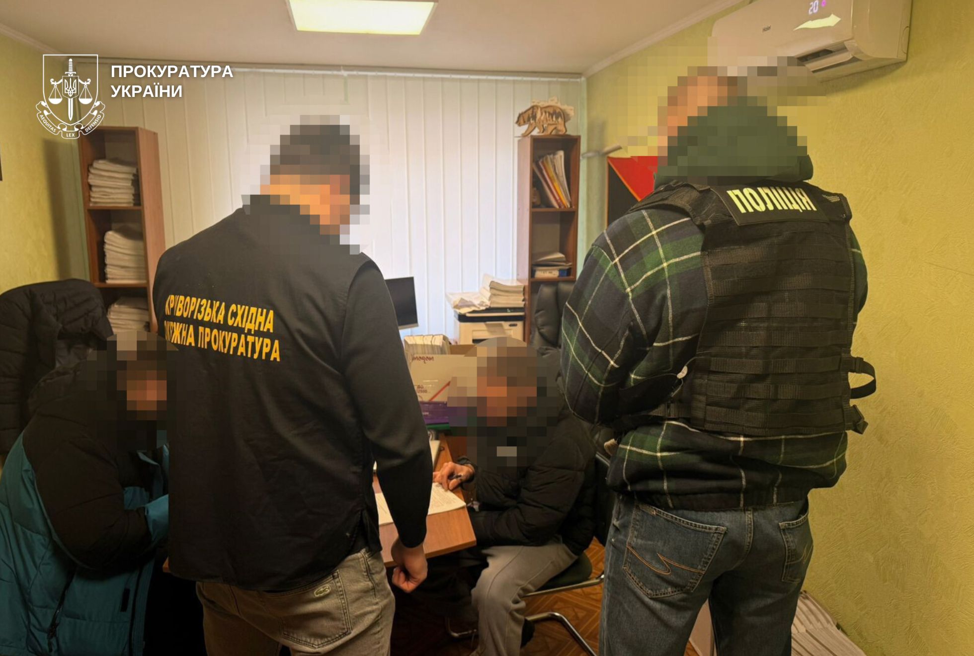 15 тисяч доларів за відстрочку від мобілізації: у Кривому Розі викрили схему