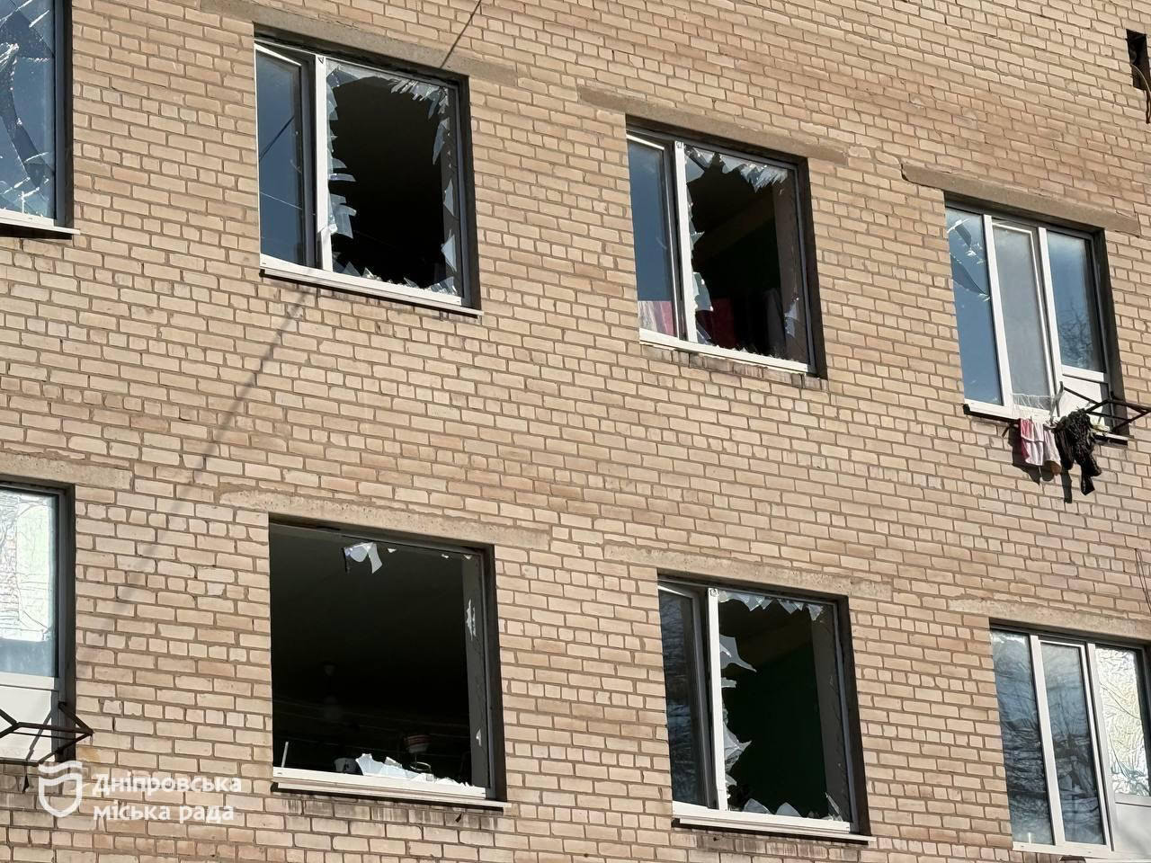 Удари по енергетиці Дніпра: понад 8,5 тисяч абонентів залишилися без тепла