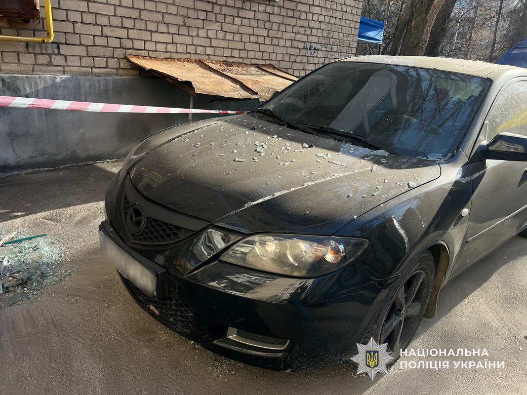 Дніпро після масованої нічної атаки дронів: 10 поранених, серед них 12-річний хлопчик