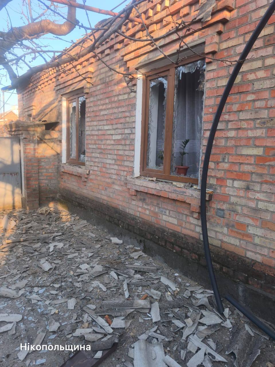 Дві хвилі атак по Кривому Рогу: четверо поранених, пошкоджена інфраструктура