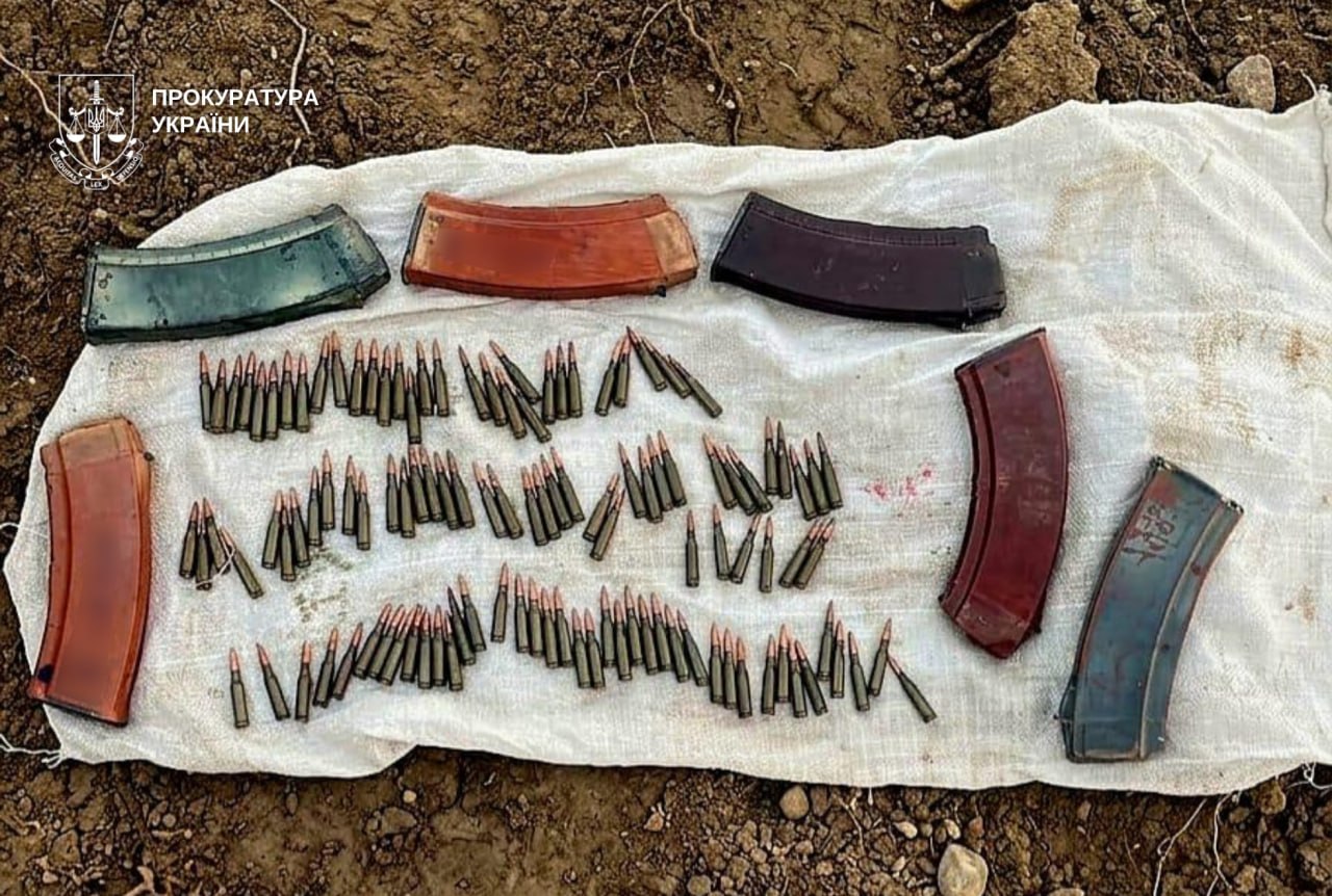 На Дніпровщині викрили двох «продавців» автоматів і гранат