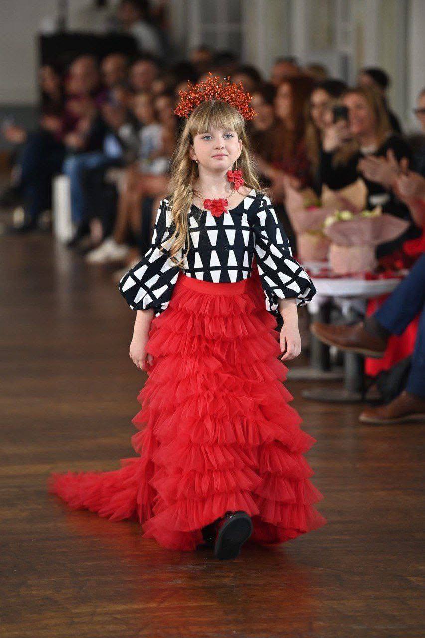 Юна дніпрянка Уляна Пащенко представила італійську колекцію на Тижні моди в Парижі