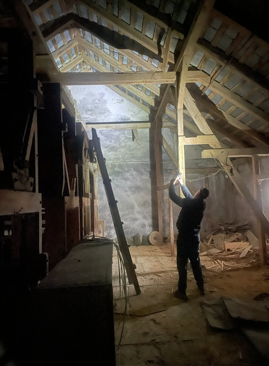 Навіщо сімейна пара з Дніпра купила занедбаний млин на Тернопільщині