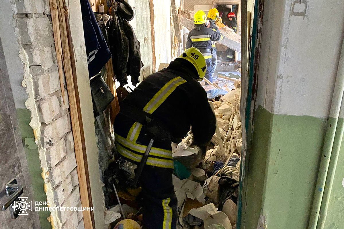 Вибух у Вільногірську: з-під завалів врятували трьох людей, серед них дитина