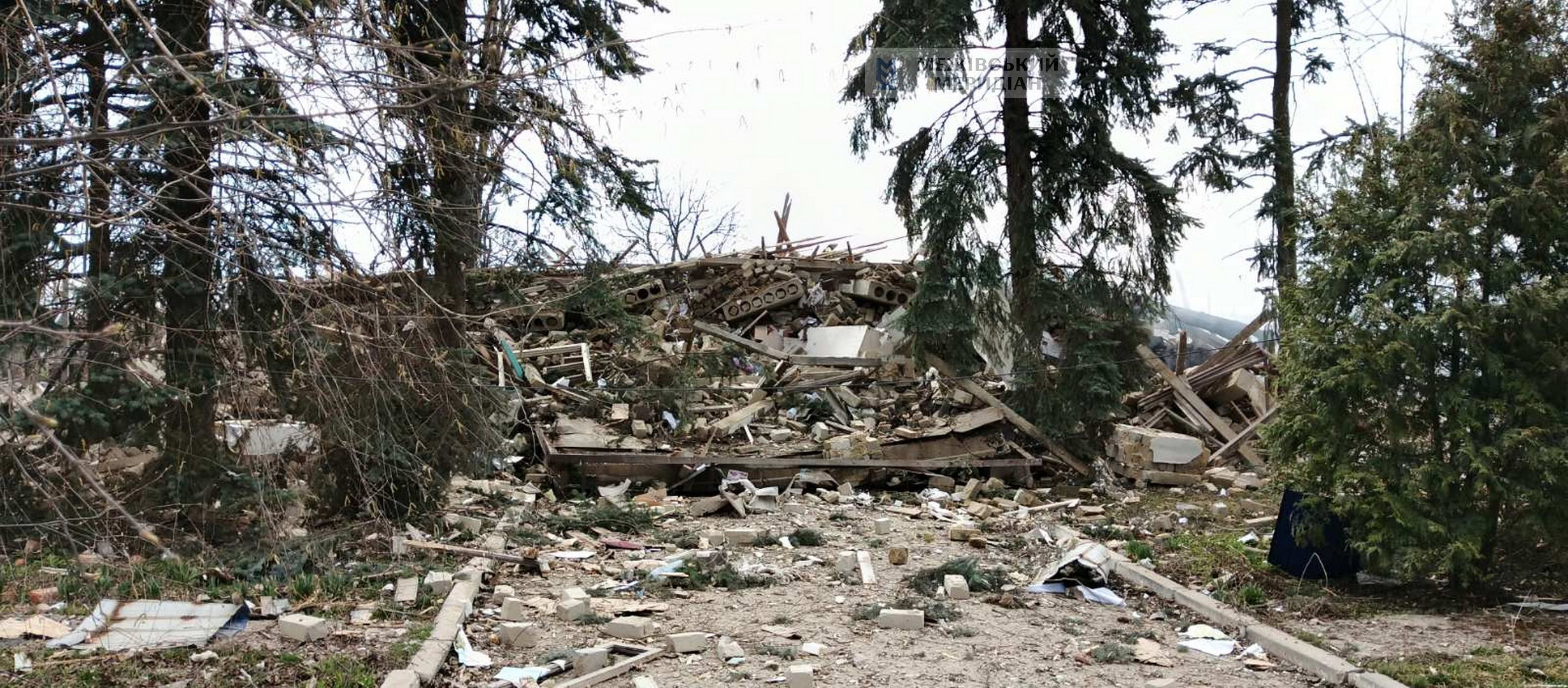 На Дніпровщині авіабомба зруйнувала будівлю редакції «Межівського меридіана»