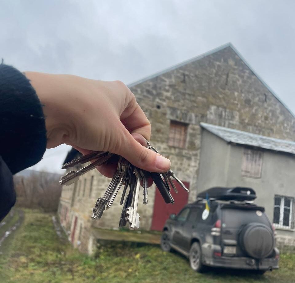 Навіщо сімейна пара з Дніпра купила занедбаний млин на Тернопільщині