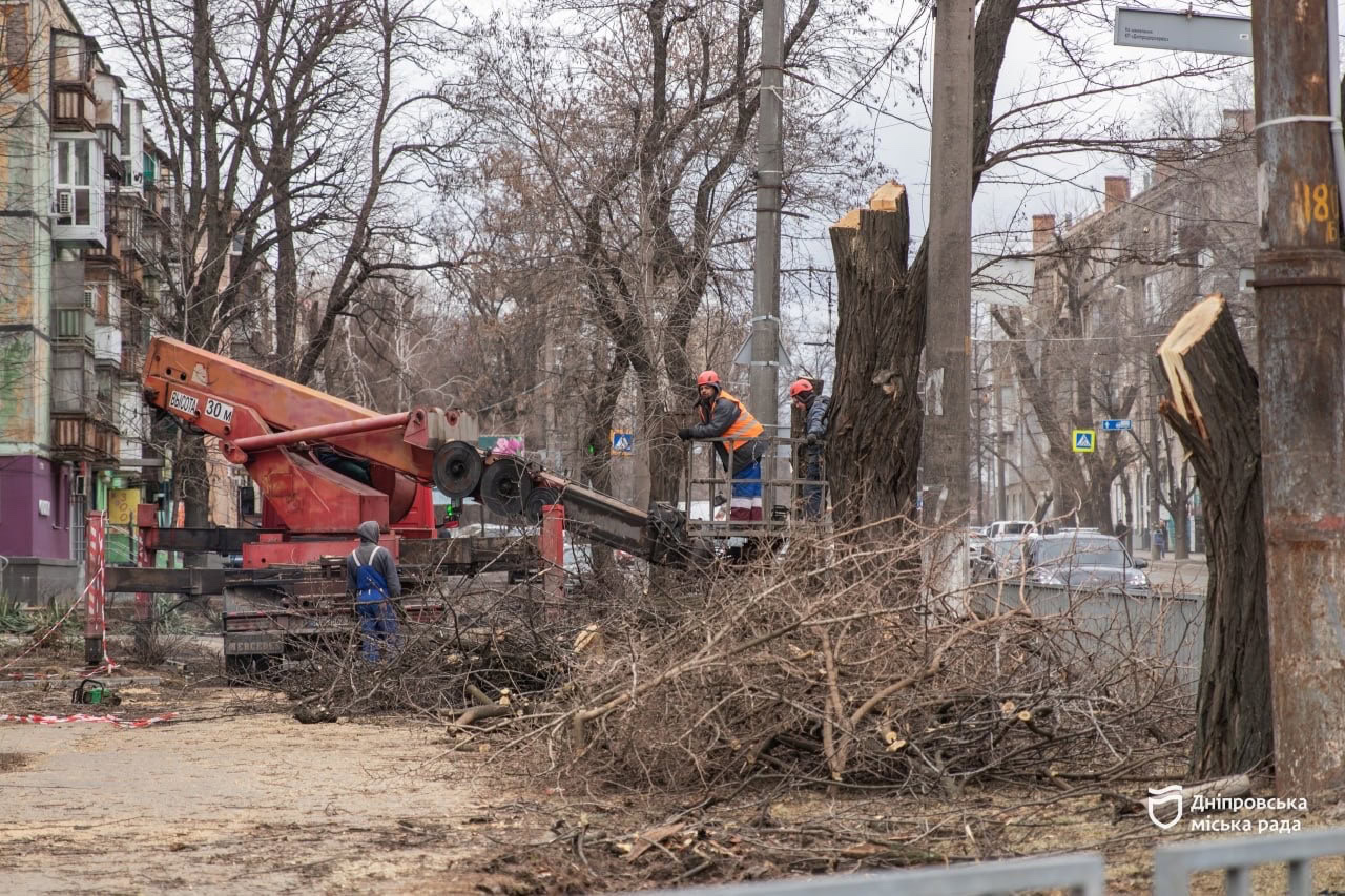 У Дніпрі стартував ремонт трамвайного переїзду на Богдана Хмельницького та Чорних Запорожців