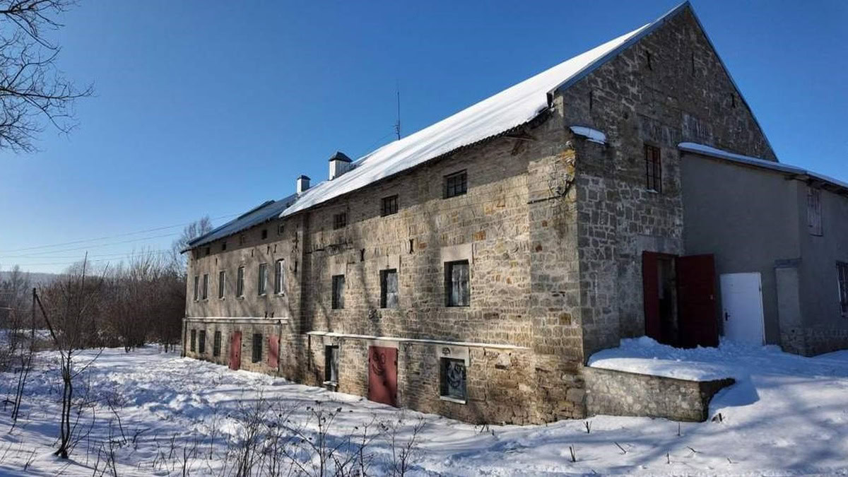 Навіщо сімейна пара з Дніпра купила занедбаний млин на Тернопільщині