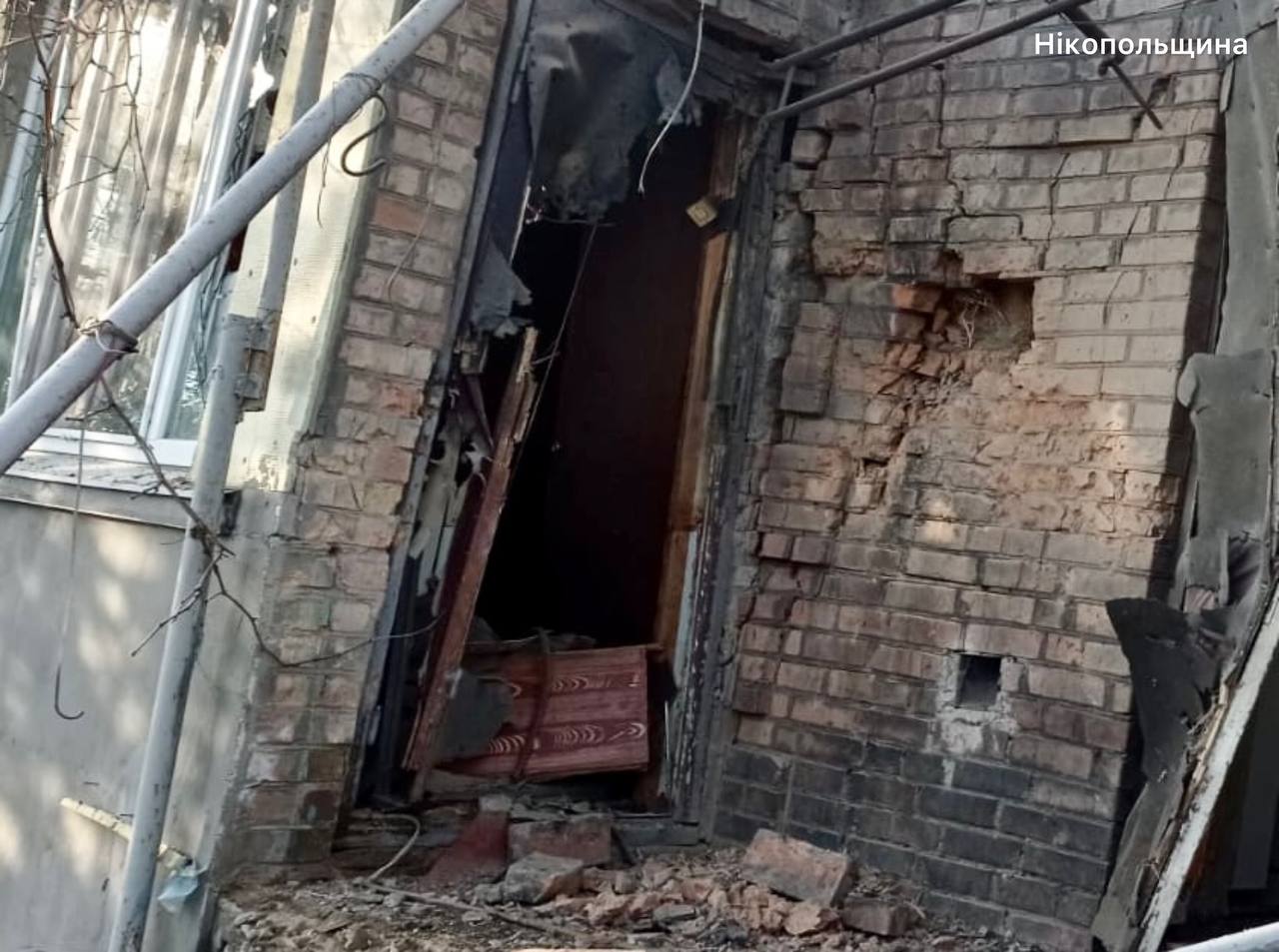 Майже 30 ударів по Дніпровщині: двоє загиблих, під вогнем три райони