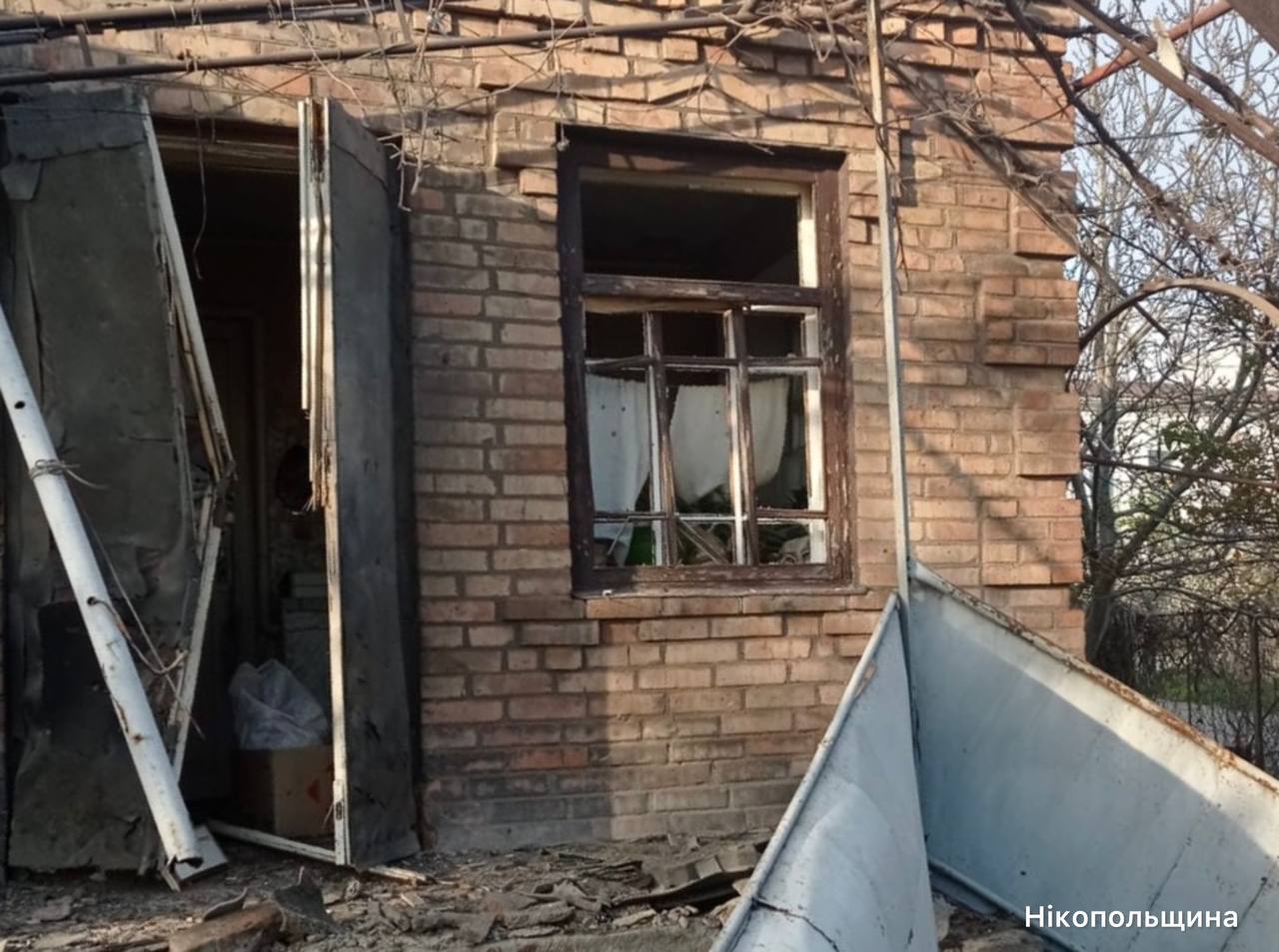 Майже 30 ударів по Дніпровщині: двоє загиблих, під вогнем три райони