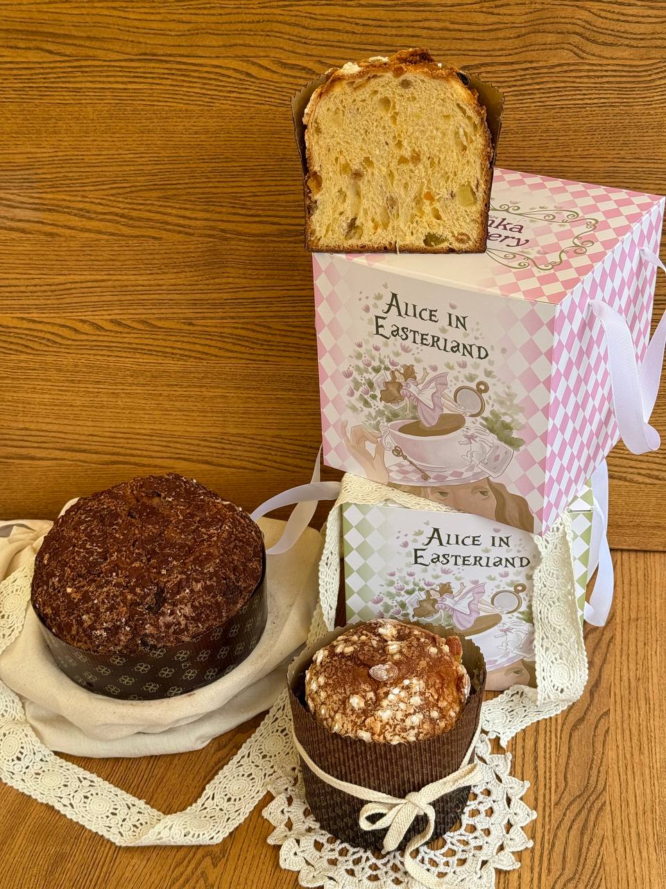 Від класики до WOW-ефекту: які паски до Великодня підготували заклади Дніпра